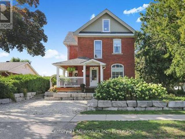 439 Birch Street, Collingwood, ON, L9Y 2W4 house for sale | Listing ID S12865 | Royal LePage