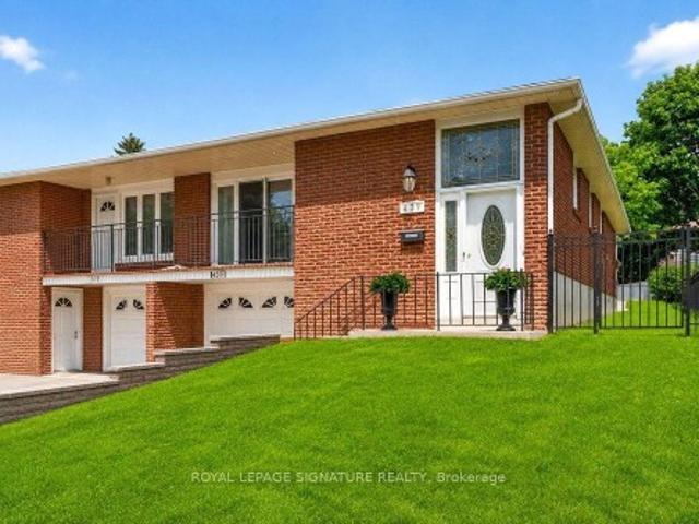 439 Ginger Downs, Mississauga, ON, L5A 3A8 house for sale | Listing ID W13829 | Royal LePage