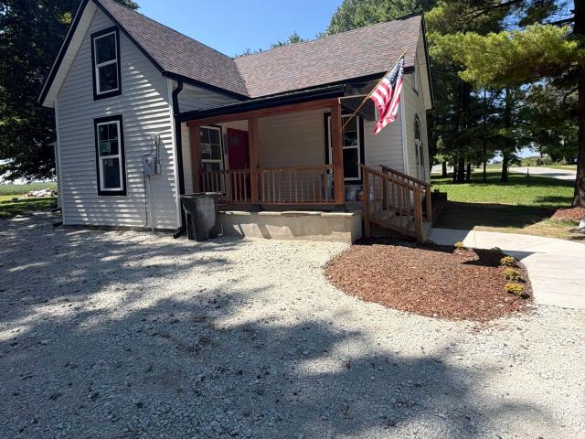 439 E County Road 800 N