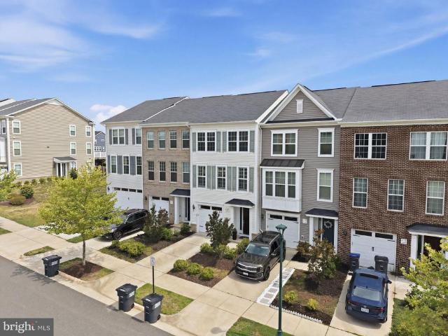 439 Foxglove Way # 103
