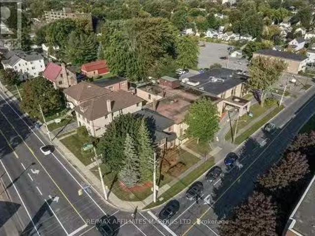 439 Second Street E, Cornwall, ON, K6H 1Z2 commercial for sa.