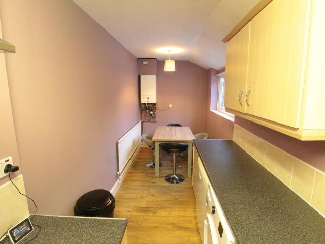 47 Vernon Street, Lincoln. 4 bed house share to rent £515 pcm £119 pw