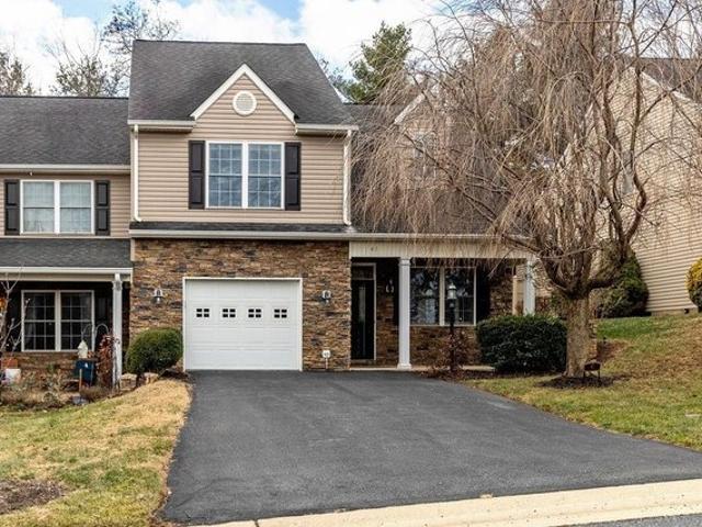 47 Villa View Dr, Staunton, VA 24401