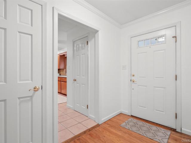 47 Waterbury Parkway