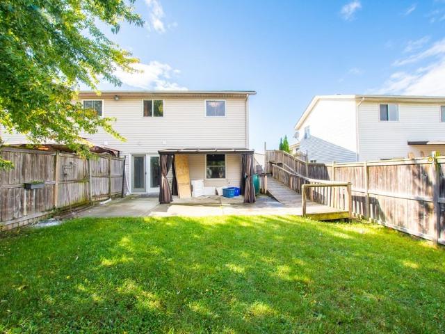 47 Waterview Court 3 Bedroom Apartment for Rent at 47 Waterview Crt, Welland, ON L3C 7J1