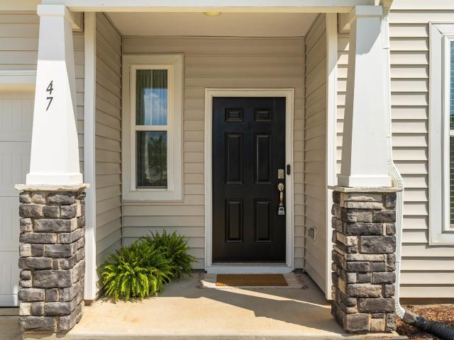 47 Whitley Ridge Drive