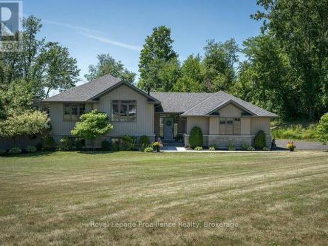 47 Windwhisper Drive, Belleville Ward, ON, K0K 2V0 house for sale | Listing ID X13542 | Royal LePage