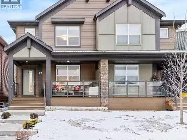 47 Wolf Willow Boulevard Se, Calgary, AB, T2X 3Z9 house for.