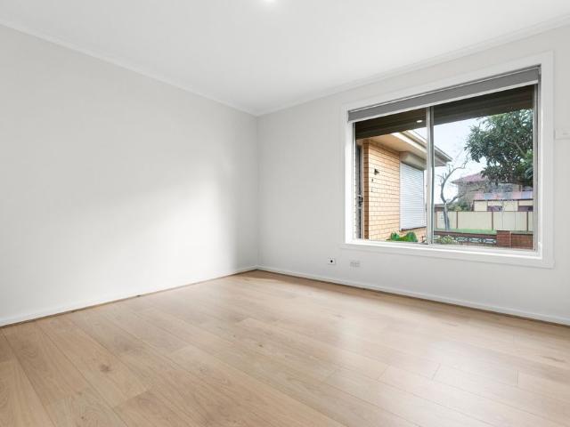 4/7 Adelaide Street, St Albans VIC 3021