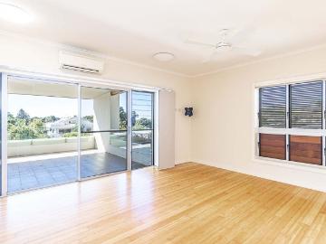 4/7 Alexandra Street, North Ward