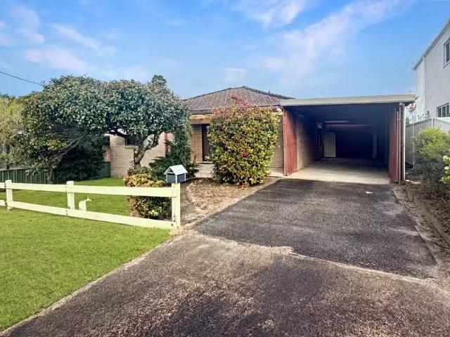 47 Alfred Street, LONG JETTY House for rent Listed by Amy Mck.