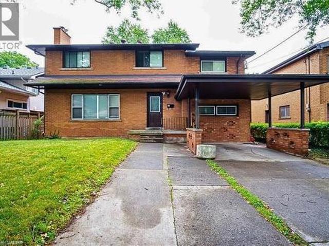 47 Bowman Street, Hamilton, ON, L8S 2T5 house for sale | Listing ID 40844 | Royal LePage
