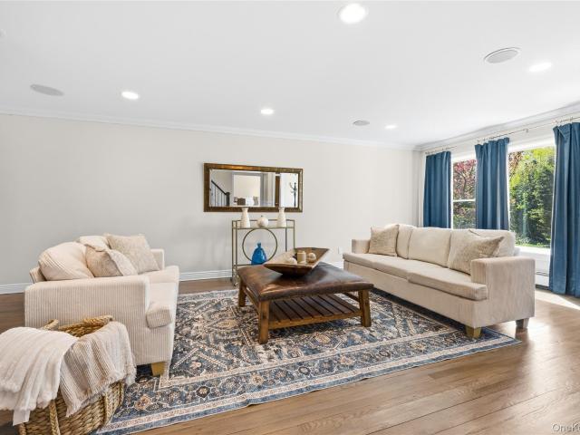 47 Briarfield Lane