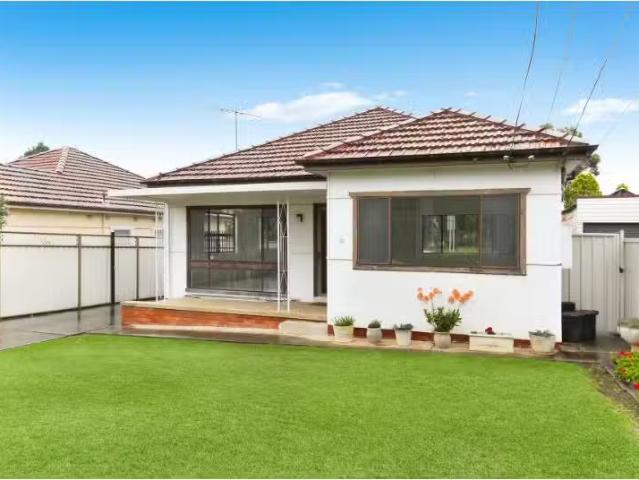 47 Brunker Road, Yagoona House for rent Listed by Dylan Tran.