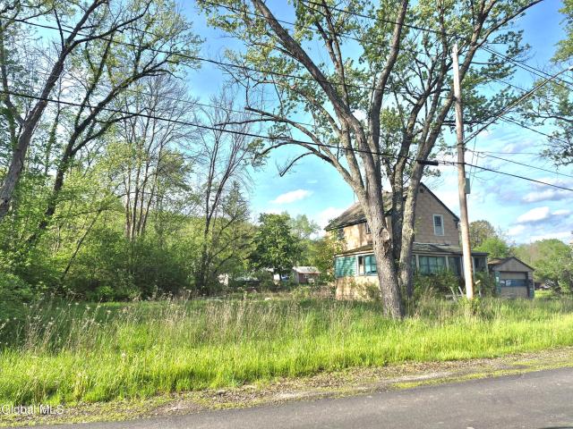 47 Champlain Avenue