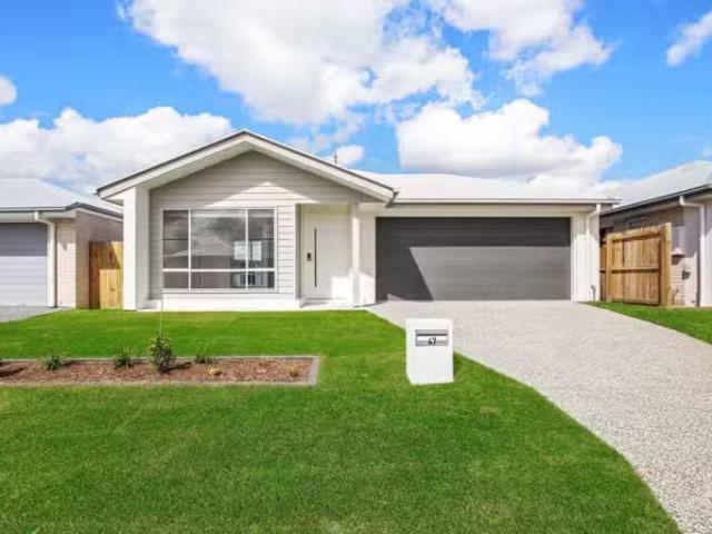 47 Daisy Street, CABOOLTURE SOUTH, QLD 4510 House for Rent