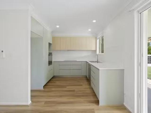 47 Denawen Street, Palm Beach, QLD 4221