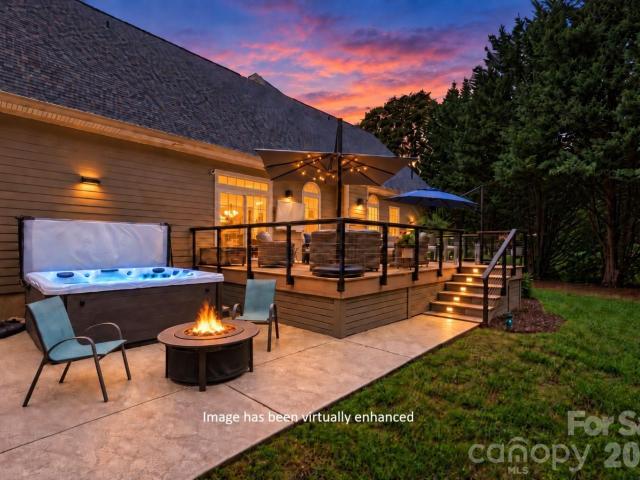47 Drakes Meadow Lane