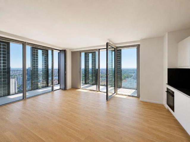47. Etage mit 38qm Loggia: DC2 Tower: 3 Zimmer mit Skylineblick