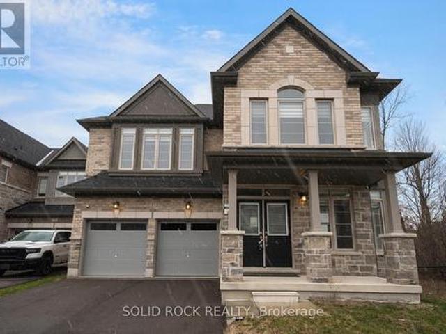 47 Fruitful Crescent, Whitby, ON, L1P 0N3 house for sale | Listing ID E13039 | Royal LePage