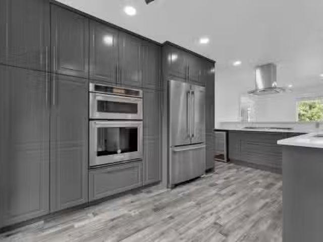 47 Galloway Drive, Sherwood Park, AB, T8M 2M1 house for sale.