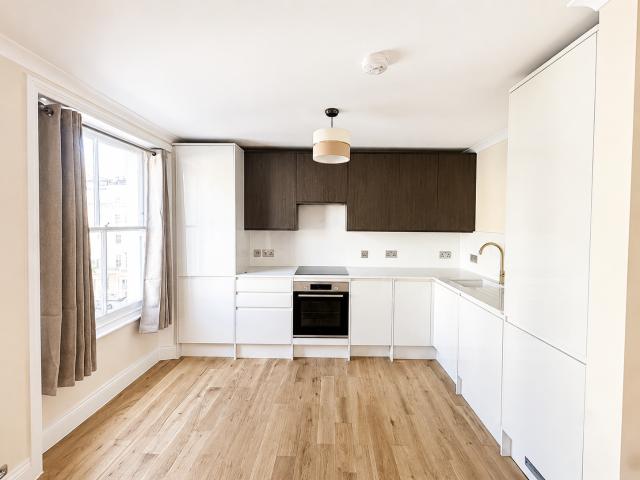 47 Gloucester Street, London, SW1V