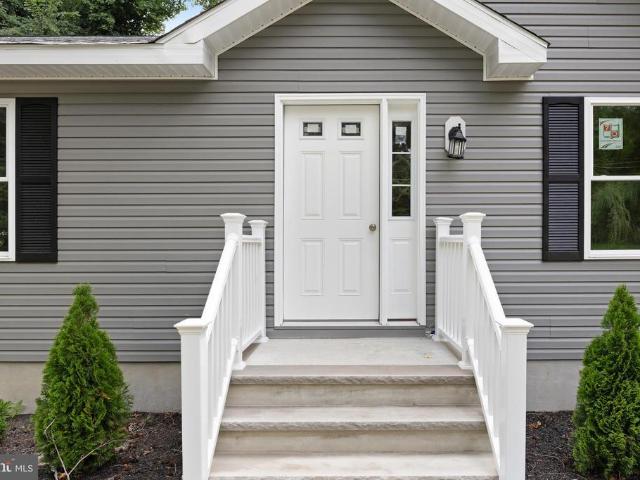 47 Highland Ave