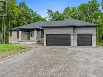 47 Hogan Drive, Mcnab/Braeside, ON, K7S 0H8 house for sale.