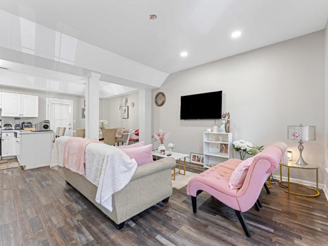 47 Huntress Drive
