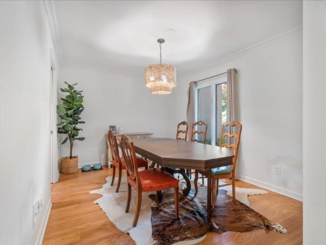 47 Ivy Trail NE