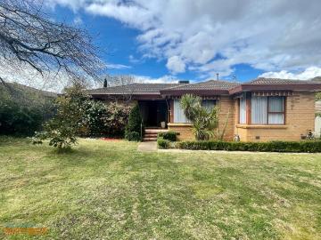 Canberra, Australian Capital Territory, Yass Valley, Victoria