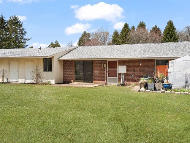 47 Kingsland Court 6B