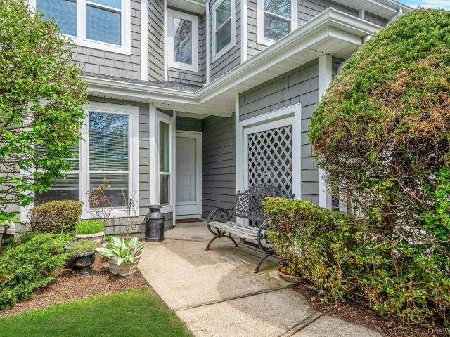 47 Madder Lake Circle