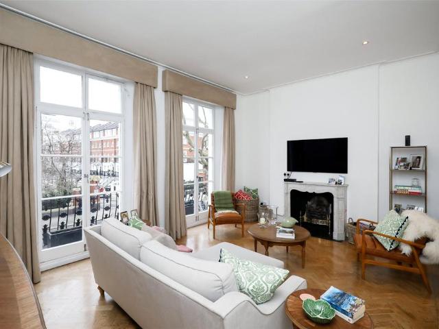 47 Marloes Road, London, W8 5LH, United Kingdom | 3 bed apartment for rent #137557921 | Rentberry