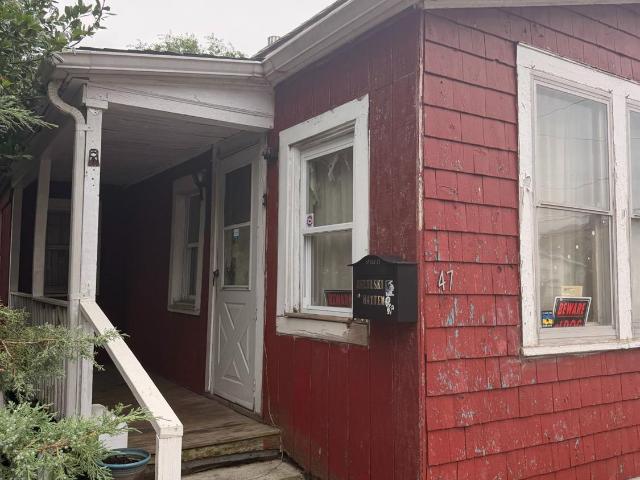47 May Street