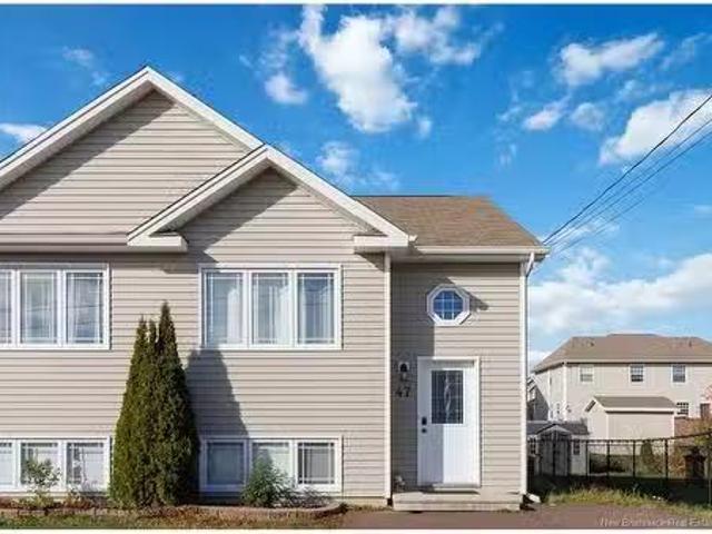 47 Nugent, Dieppe, NB, E1A 0S7 house for sale Listing ID NB.