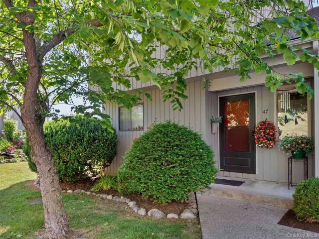 47 Rondout Harbor