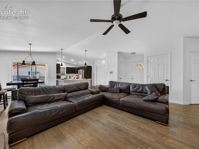 47 S Jibbsam Way