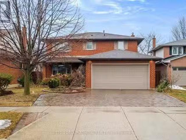 47 Sandy Drive, Hamilton, ON, L8E 4X4 house for sale Listin.