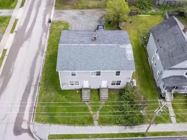 47 Sheriff Sydney Ns, Sydney, NS, B1P 2P6 investment for sal.