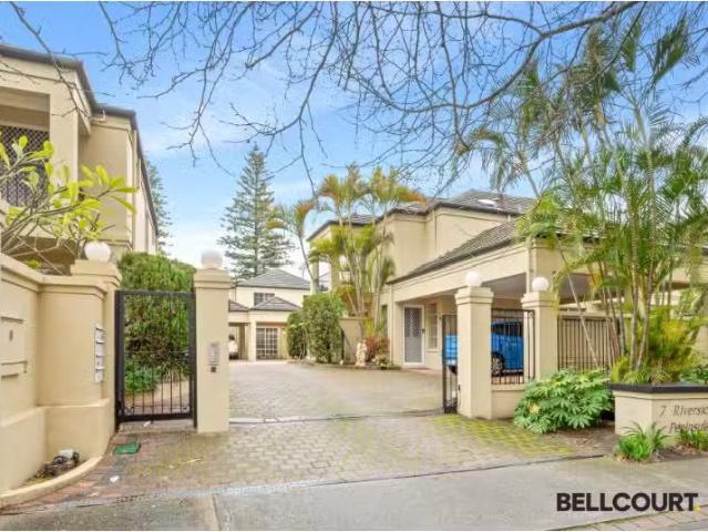 4/7 Stone Street, South Perth Townhouse for rent Listed by Se.