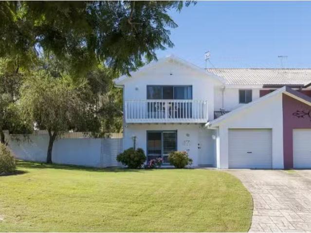 47A Danalene Parade, CORLETTE Townhouse for rent Listed by Ph.