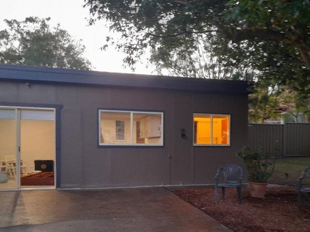 47B St Vincent St 300m Harbour/Shops/Restaurants $400/wk Utilities $40/wk
