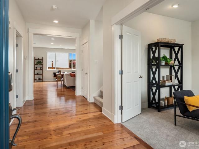 4404 th Street SE