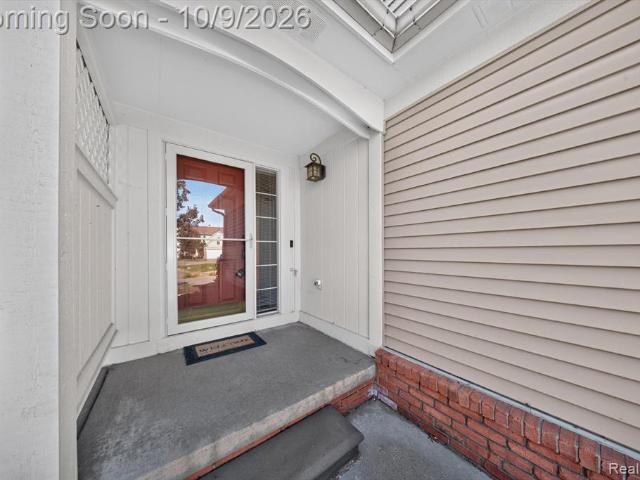 4404 Willow View Court