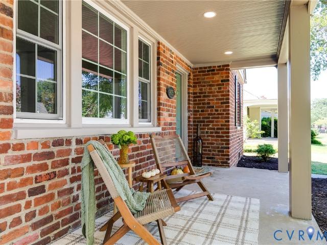 4405 S Willetta Drive