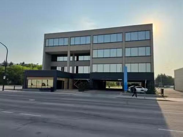 4406 50 Avenue, Red Deer, AB, T4N 3Z6 commercial for lease.