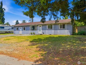 4407 rd Place NE