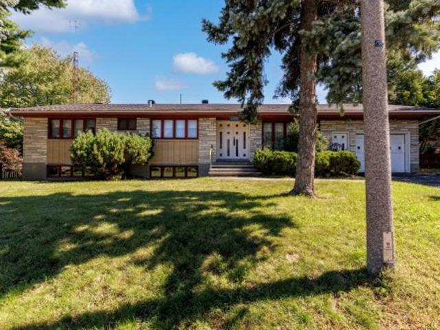 4409 Rue Ste Anne, Montréal Pierrefonds Roxboro, QC, H9H 2Z5 house for sale | Listing ID 15263 | Royal LePage