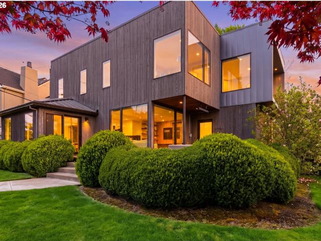 4409 SW Carl Pl, Portland, OR 97239 | MLS #305245